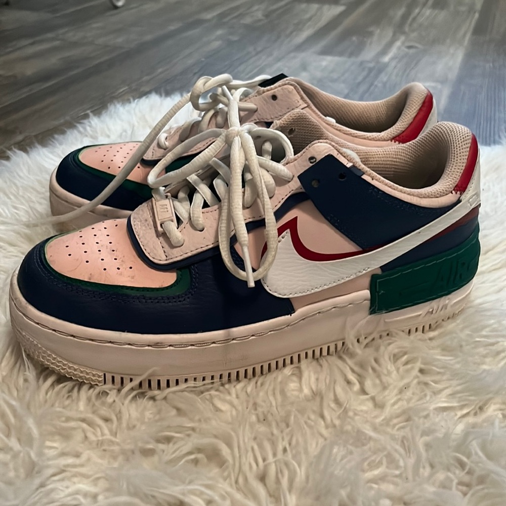 Women’s nikes